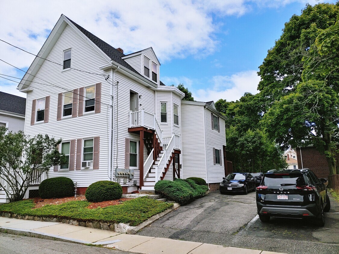 Foto principal - 40 Prospect St Ave