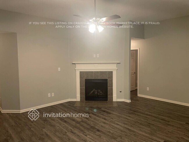 Foto del edificio - 3335 Fiorella Way