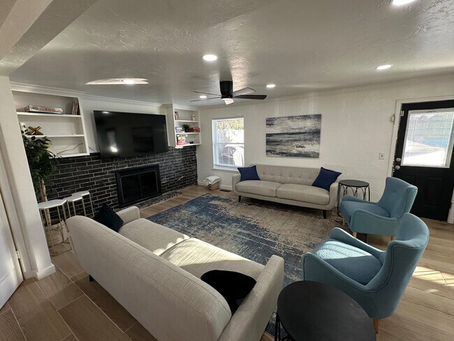 Foto del edificio - 3304 W Rock Creek Rd