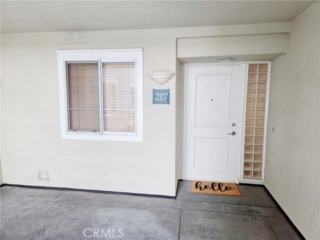 Building Photo - 2233 Martin