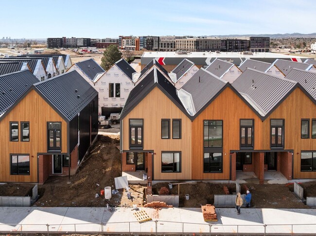Building Photo - Brand New 3 Bed 2.5 Bath Townhome in Westminster-Available NOW!