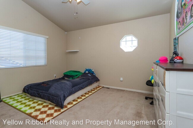 Foto del edificio - 6 br, 4 bath House - 6846 Alliance Loop