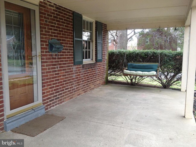 Foto del edificio - 1600 Lynnewood Dr
