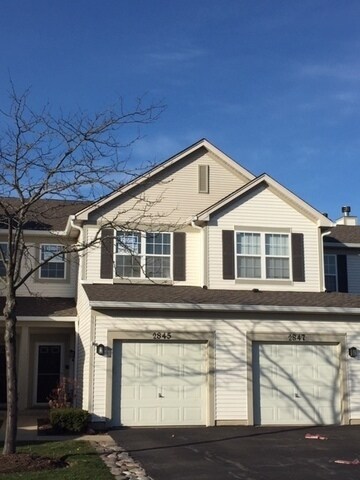 Foto principal - 2845 Falling Waters Dr