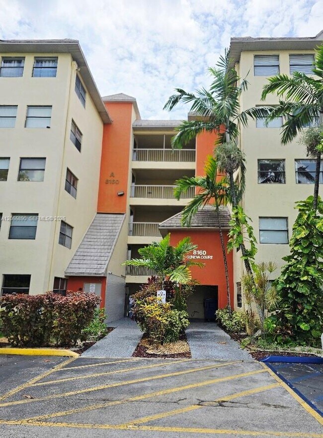 Foto del edificio - 8160 Geneva Ct