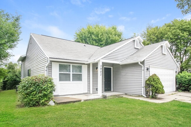 Building Photo - 3903 Bonn Dr