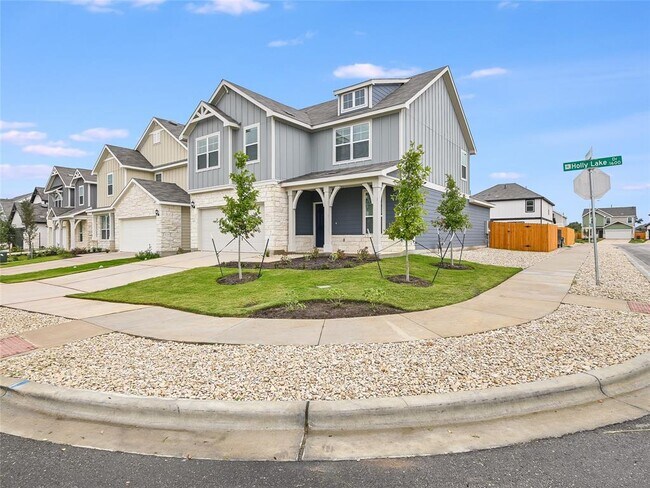 Foto del edificio - 1625 Holly Lk Dr