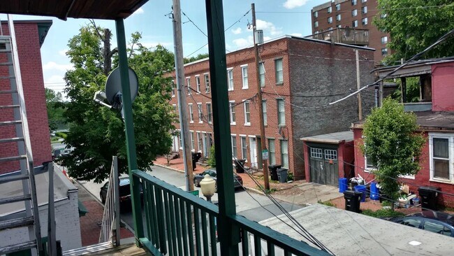 Foto del edificio - 1 Bedroom in Midtown w/optional Garage