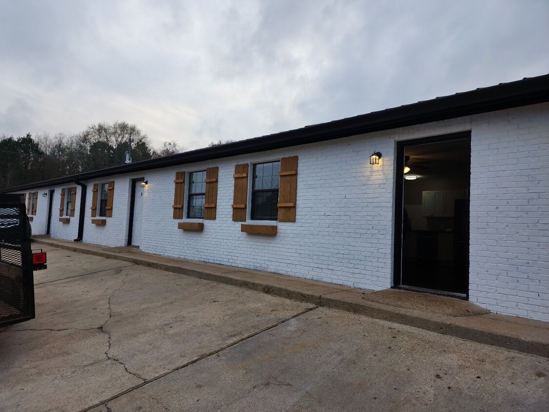 New Exterior Paint - 239 Hartfield Rd