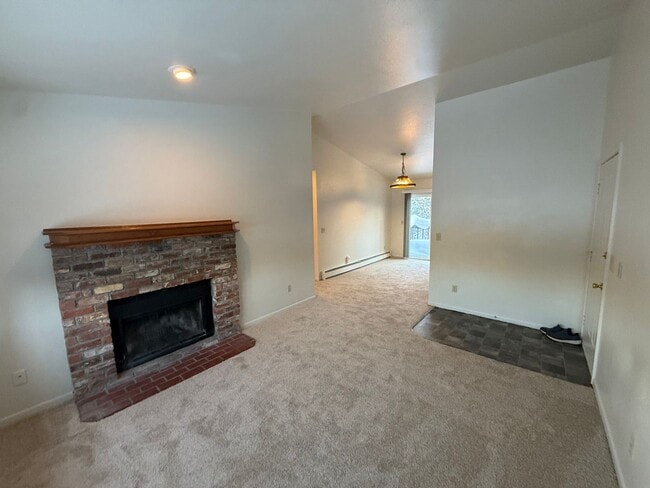 Foto del edificio - 3310 Max Cir