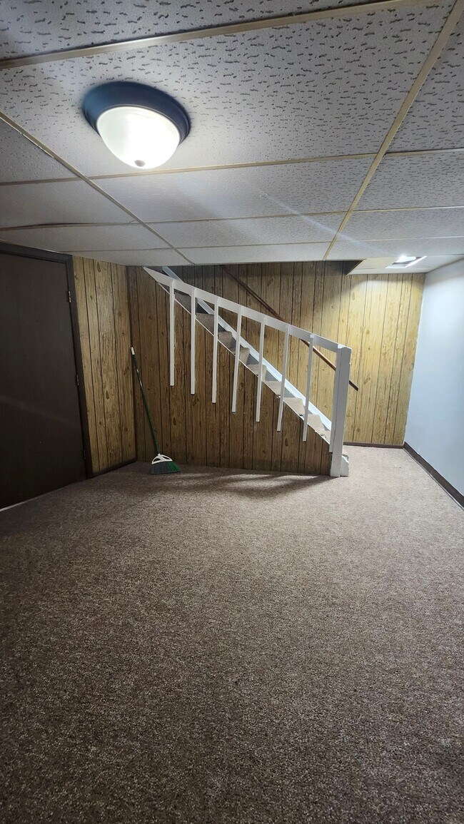 Foto del edificio - 1579 Meredith Dr