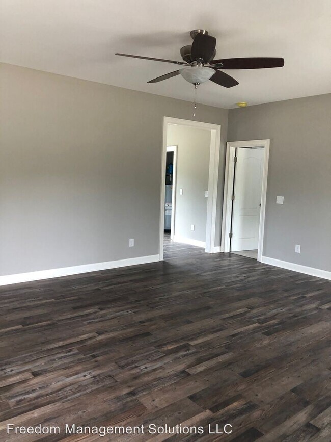 Building Photo - 3 br, 2 bath House - 251 Ash Street