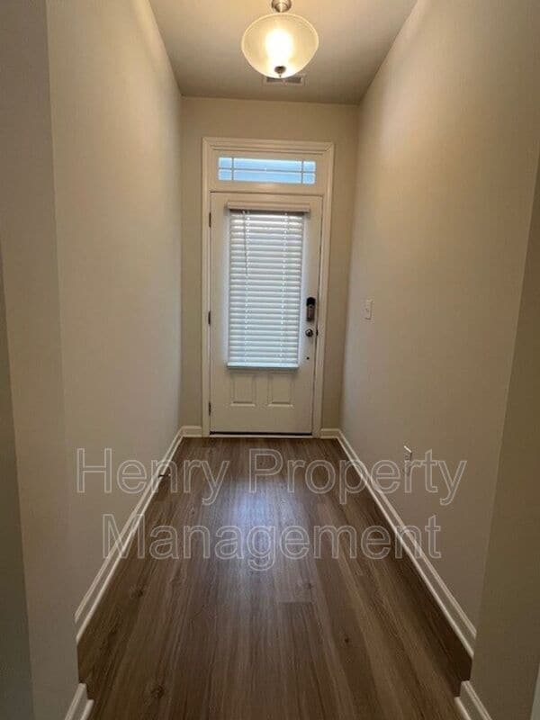 Building Photo - 775 Amarra Dr