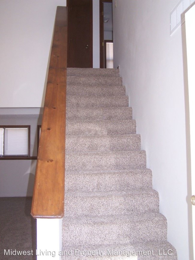Foto del edificio - 7105 Fulton Rd