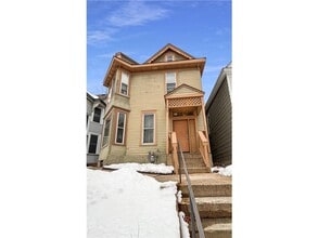 Building Photo - 417 Mt Ida St