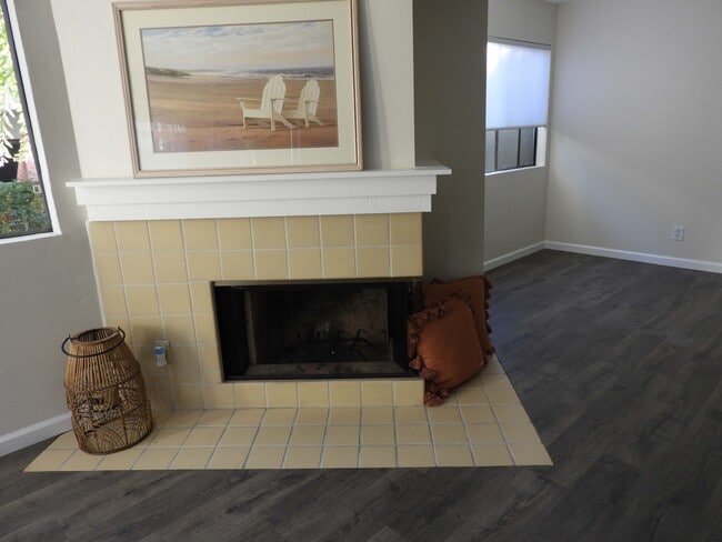 Foto del edificio - 1109 Tivoli Ln