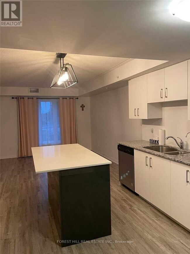 Photo du bâtiment - 104 Summit Ridge Dr