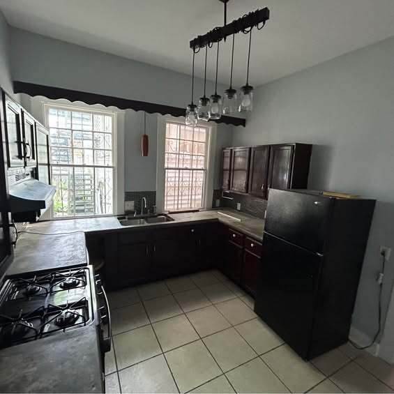 Foto del edificio - 3950 Louisiana Avenue Pky