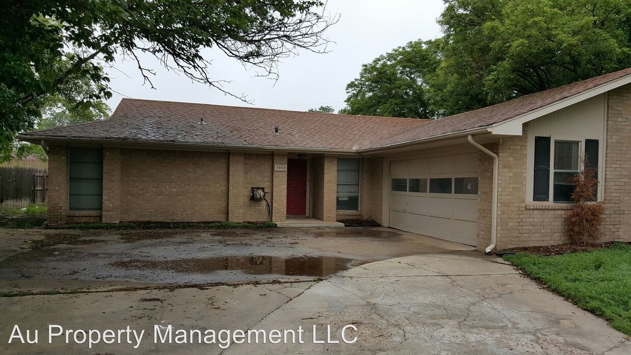 Foto principal - 3 br, 2 bath House - 2408 SW 26th Ave
