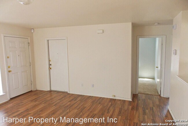 Building Photo - 3 br, 2 bath House - 8304 Heights Valley