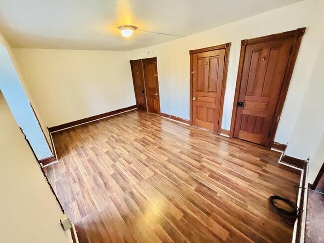 Foto del edificio - 1501 W Turner St