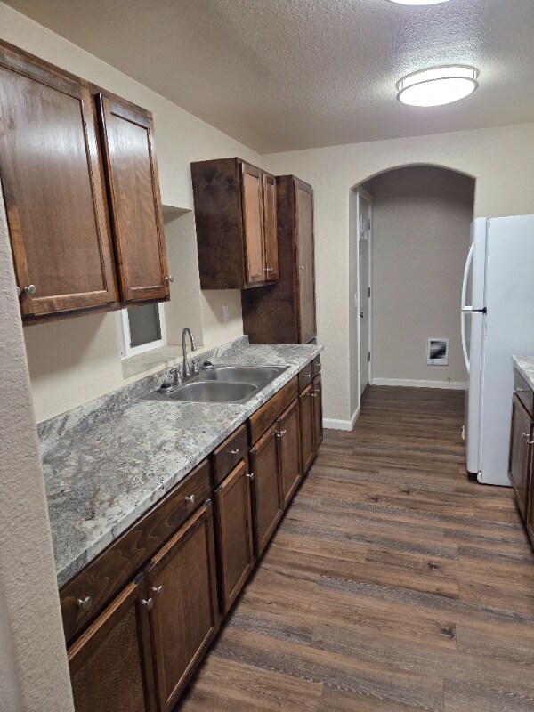 Foto del edificio - 301 3rd St W