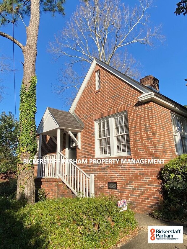 Foto principal - Cozy Brick Home Located in East Columbus!