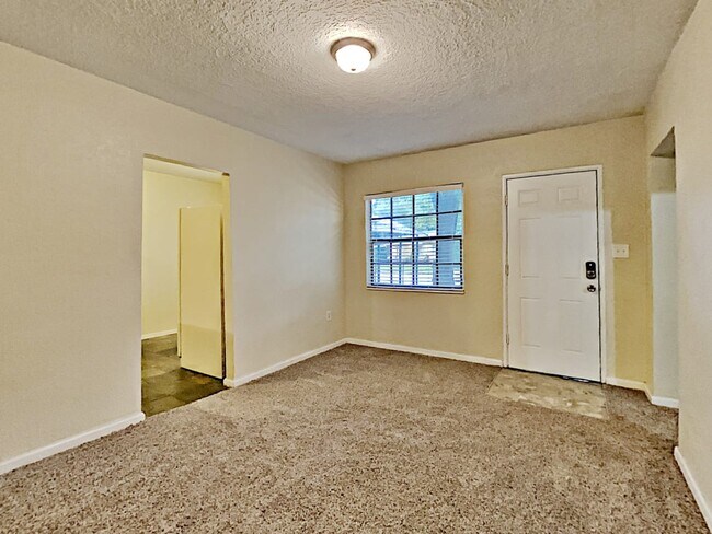 Foto del edificio - 1709 W Palmetto St