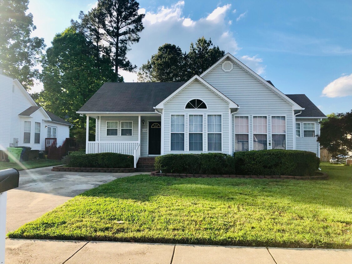2309 Lockwood Folly Ln, Raleigh, NC 27610 House Rental in Raleigh, NC