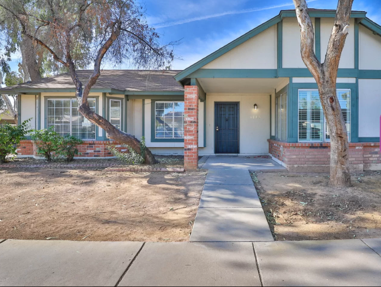 Foto principal - 8520 W Palm Ln