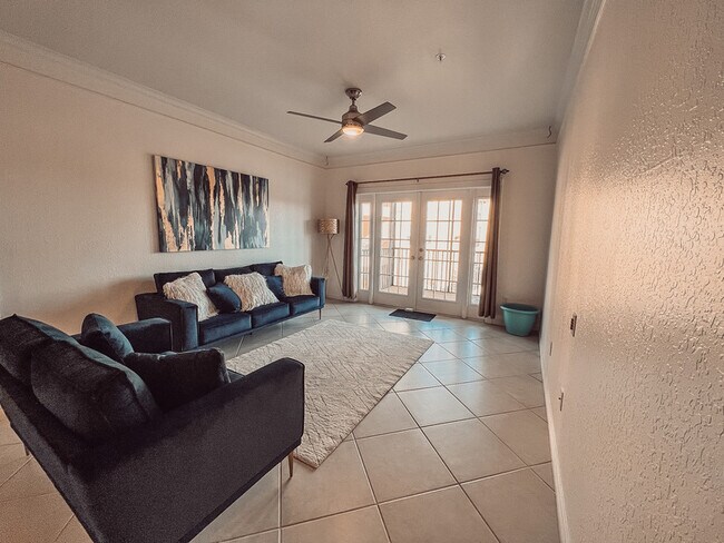 Building Photo - 4333 Bayside Village Dr