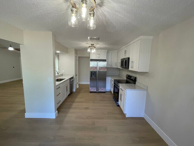 Foto del edificio - 5010 Pennsbury Dr