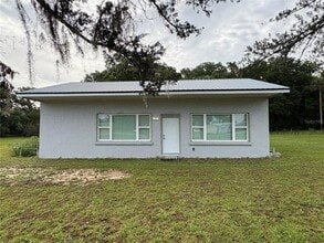Building Photo - 13485 NE Jacksonville Rd