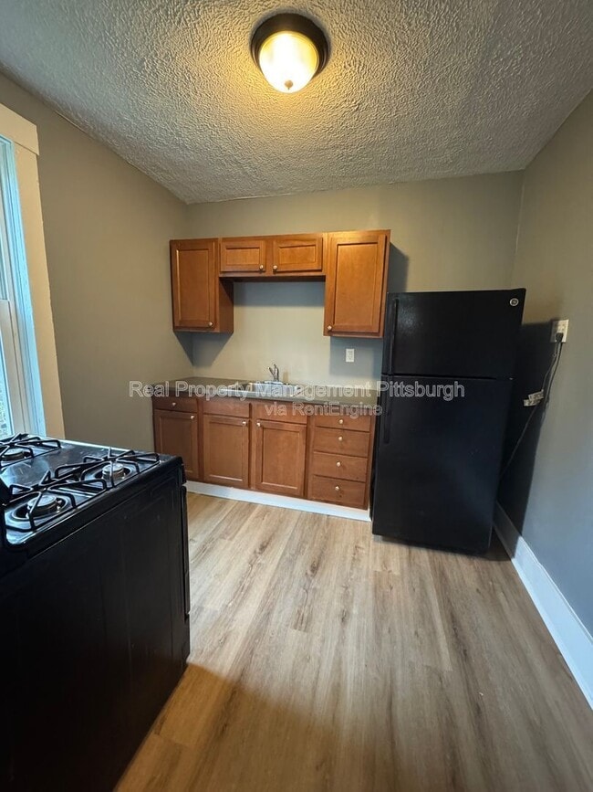 Building Photo - 311 W Burgess St