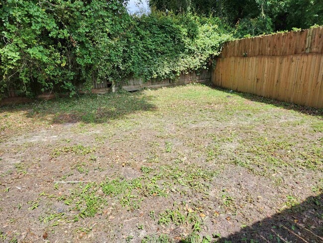 Building Photo - 5572 Pleasant Pines Ct