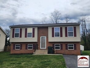 Building Photo - 1048 Kasinof Ave