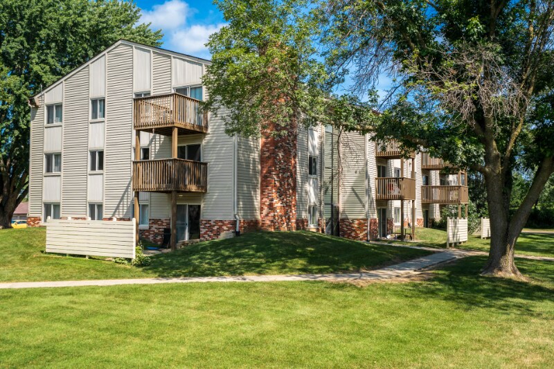 Foto principal - 1605 41st St NW