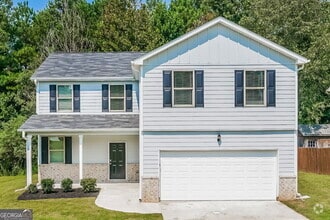 Building Photo - 444 Clematis Court