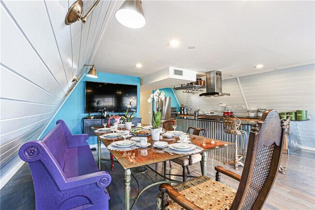 Foto del edificio - 3106 Little Pl