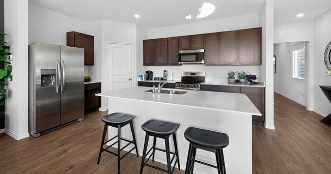Foto del edificio - Urbane Duo Townhomes