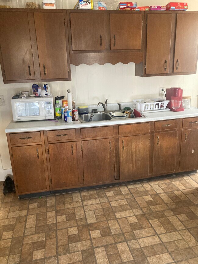 Foto del edificio - 80 Lake St