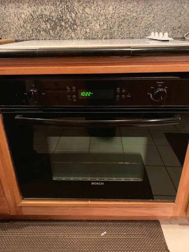 Foto del edificio - 10654 W Alabama Ave