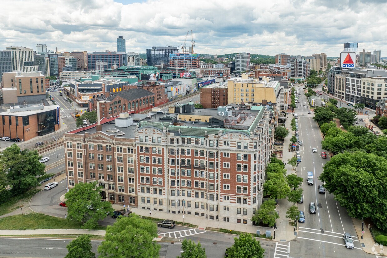 Context - The Braemore