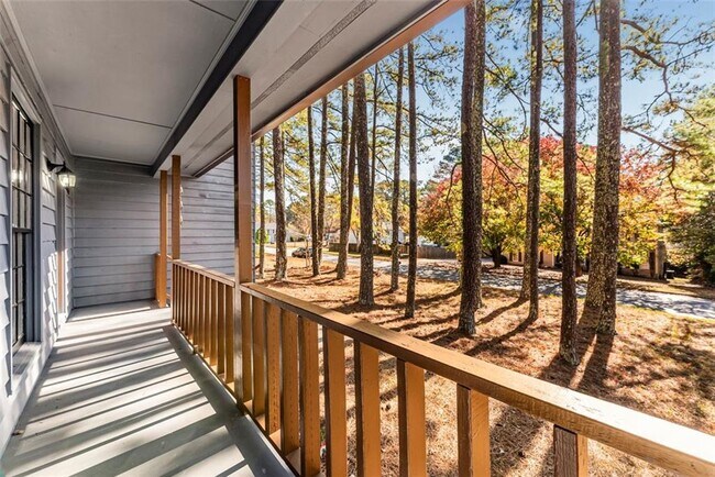 Foto del edificio - 444 Wellington Way