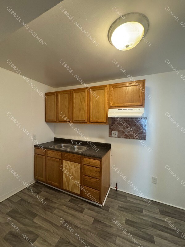 Foto del edificio - 429 N Harrison St