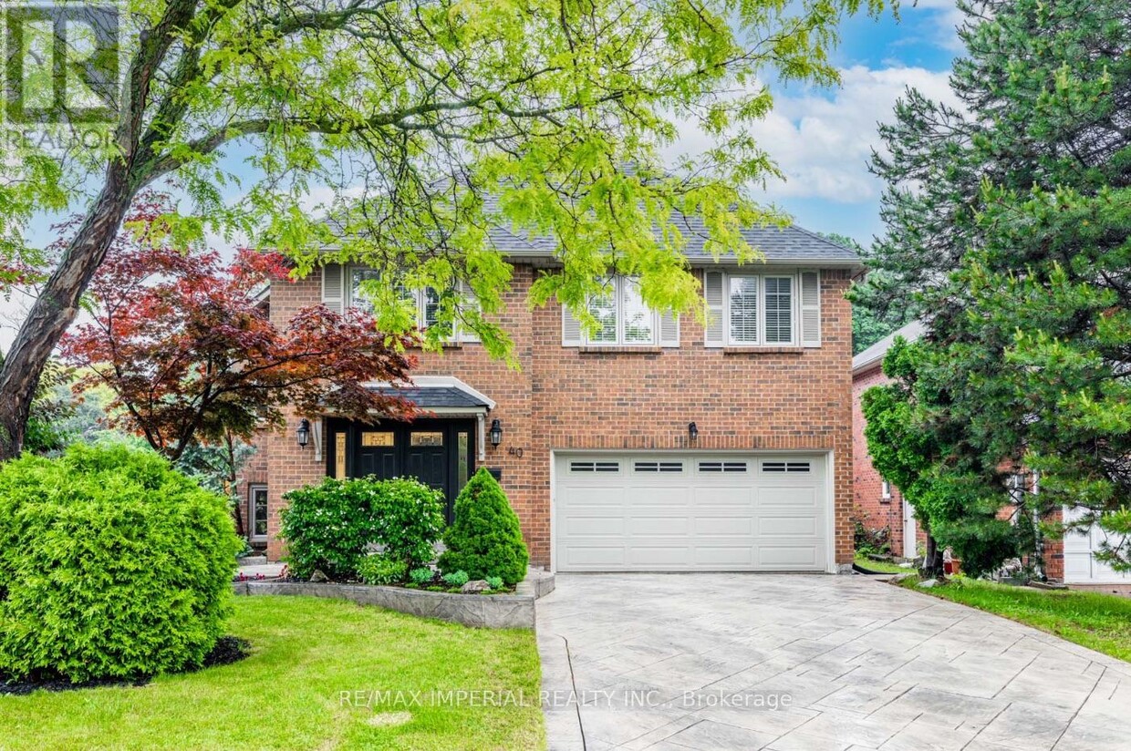 Primary Photo - 40 Brewsland Crescent