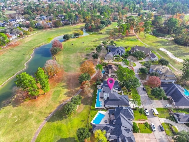 Foto del edificio - 6510 Sussex Ct