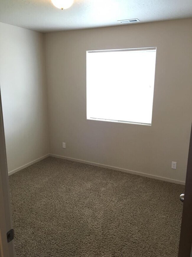 Foto del edificio - 2743 N Glidden St