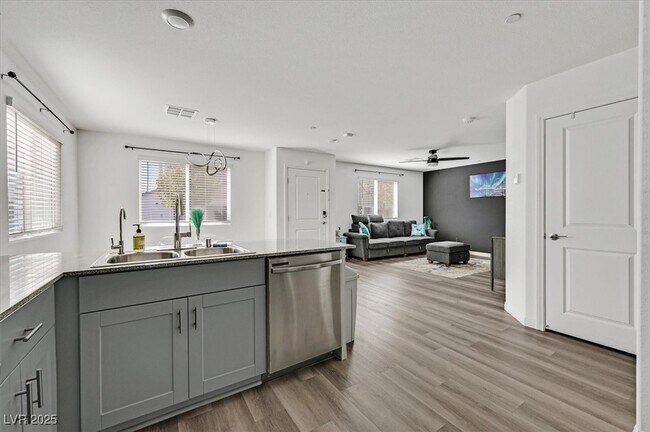 Foto del edificio - 2845 Mariner Turquoise Ln