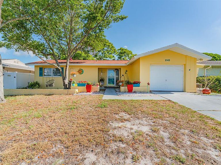 2142 Scotland Dr, Clearwater, FL 33763 House Rental in Clearwater, FL